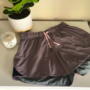 Lululemon Pick a Side Short